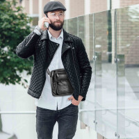 MATADOR AVEIRO Leder Schultertasche klein Leder Nappa Schwarz
